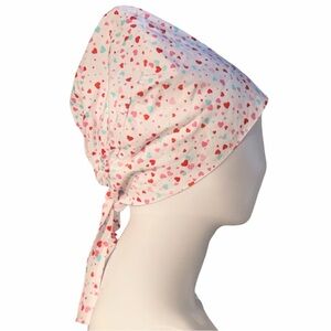 Euro Scrub Hat - White/Heart Print